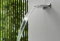SB 316 Wasserfall-Auslauf für Aufputzmontage PVD Gold 1208955337