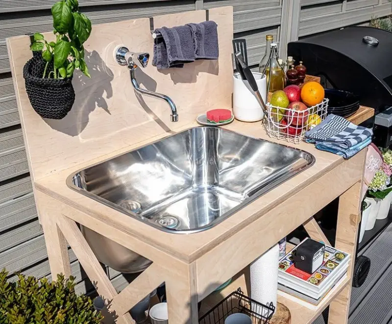 Aquadesign Utility Ablaufrinne 55 x 45 cm für die Waschküche oder Garage, inkl. Halterungen 1208957003