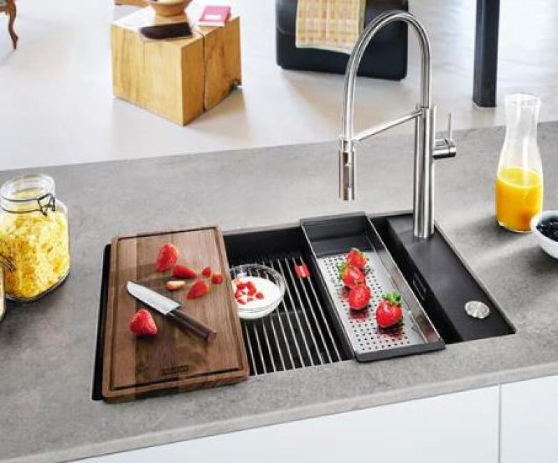 Franke Kubus 2.0 Walnuss Schneidebrett für Granitspüle 230x442mm 112.0654.748