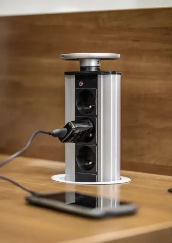 Indux Up & Down Versenkbare Stift-Erdung Typ E, Silber Küchensteckdose in Arbeitsplatte mit 3 Steckdosen 1208957410