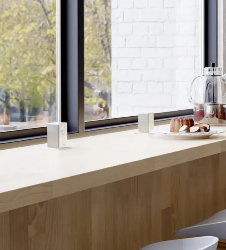 Indux Push ausziehbare weiße Steckdose Erdung Typ F, mit 1xUSB A und 1xUSB C mit Edelstahlabdeckung 1208957931