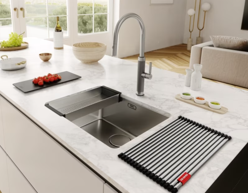 Franke Mythos Masterpiece Küchenarmatur Edelstahl mit J-Auslauf und herausziehbarer Düse - 115.0711.554