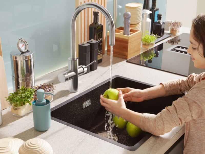 Franke Maris Water Hub 7L Boiler 3-in-1 mit Touch Elektronischer Kochendwasserhahn Edelstahl 160.0715.718