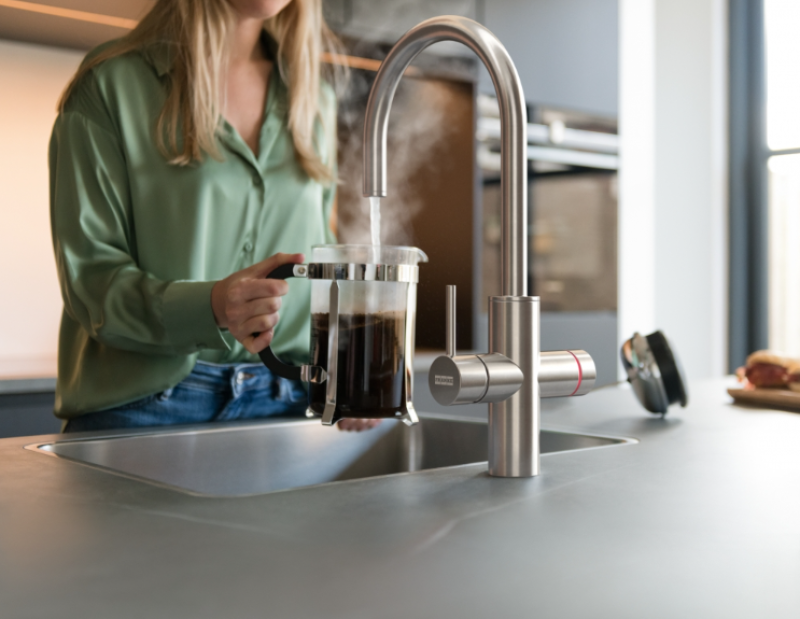 Franke Maris Wasser-Hub 7L Boiler 3-in-1 mit Touch elektronische kochendes Wasser Armatur Edelstahl mit Wasserhub-Bypass 1208967849