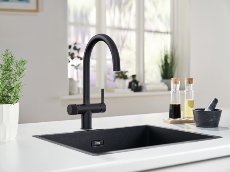 Franke Maris Water Hub 4L Boiler 3-in-1 mit Twist Mechanischer Kochendwasserhahn Mattschwarz mit Waterhub-Bypass 1208967862