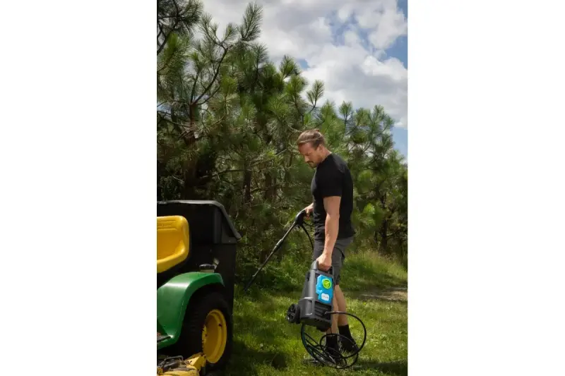 Högert Kompakter Hochdruckreiniger 1500W - 120 bar