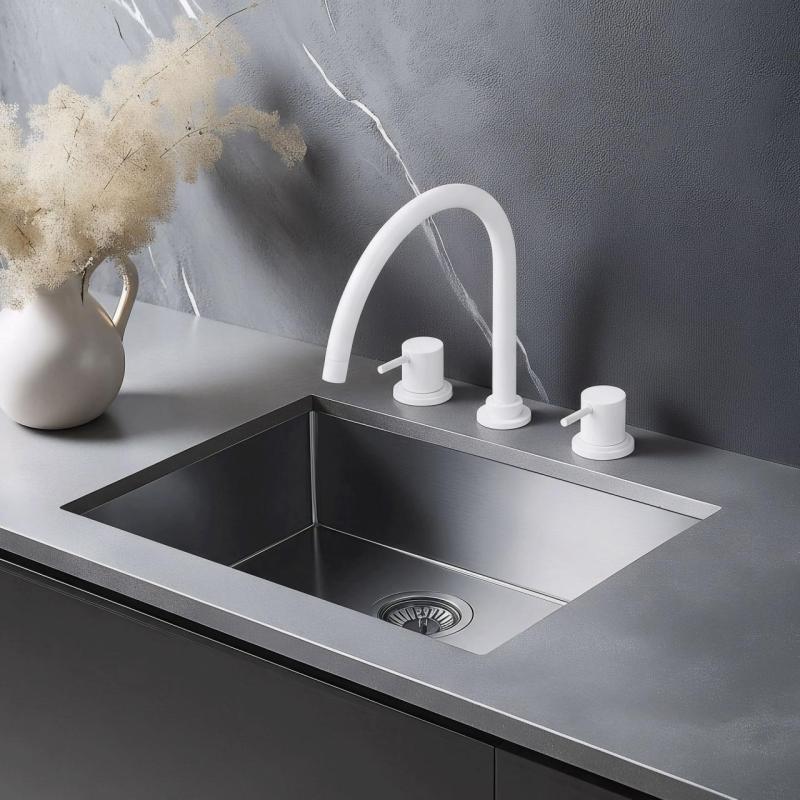Wasserevolution Flow 3-Loch Küchenarmatur mit schwenkbarem Auslauf und Anschluss für gefiltertes Wasser, weiß, T152UBR