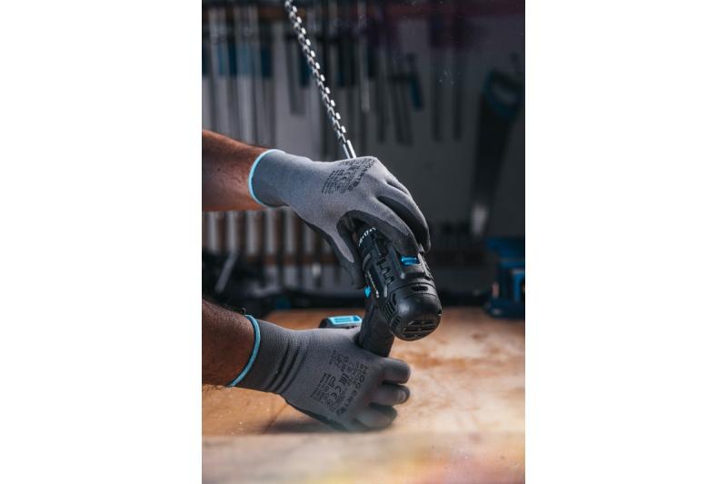 HÖGERT Akkubohrmaschine 18V, Set mit Akku, Ladegerät, Bithalter, Bohrmagazin