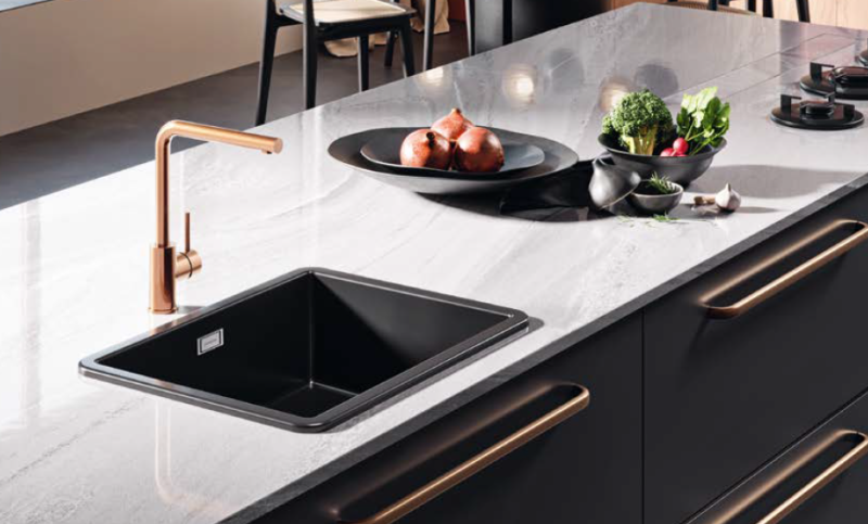Ausmann Ceramic Ember Keramische Matt Schwarzes Spülbecken - Aufbau und Unterbau 54 x 40 cm mit goldenem Stecker 1208971496