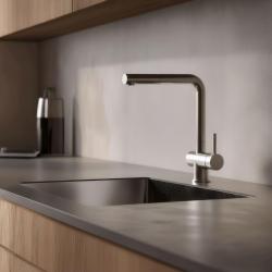 Pure.Sink Elite Steel Pulse-S Küchenarmatur Edelstahl mit ausziehbarem Auslauf und Sprühfunktion PS8500-02
